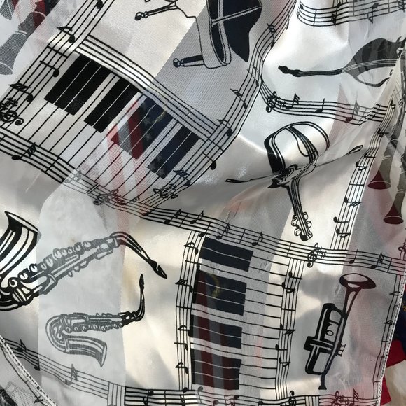 4 Vintage Scarves Various Sizes Lot Bundle Scarfs - Picture 5 of 5